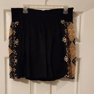 Lucky Black & Tan Embroidered Skirt Size XL